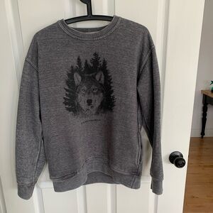 Wolf Crew neck 🇨🇦